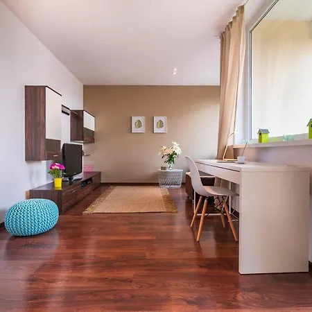 Rent Like - Danilowiczowska 9 Varšava