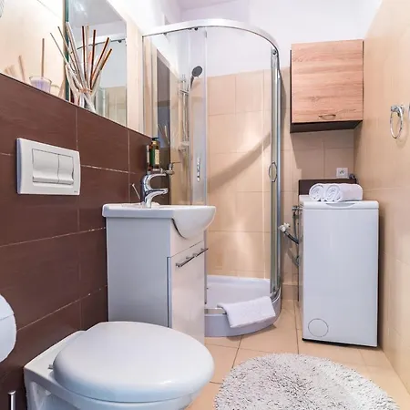 Rent Like - Danilowiczowska 9 Varšava