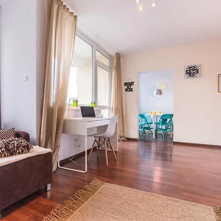Rent Like - Danilowiczowska 9 * Varsavia